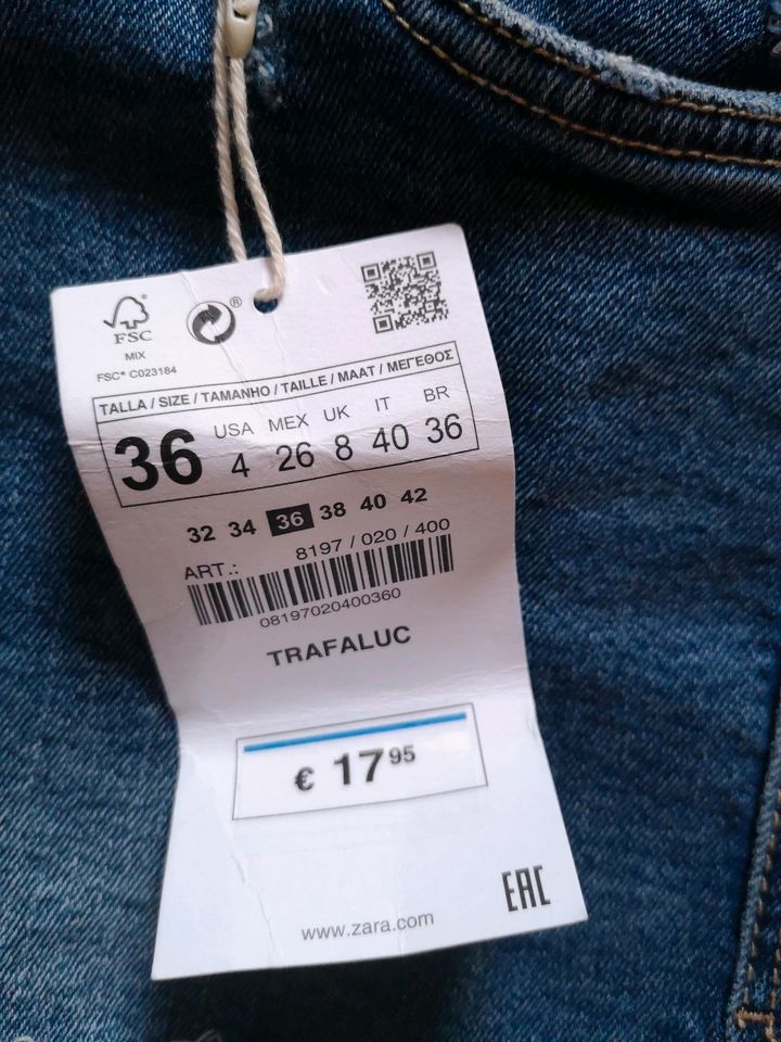 Jeansshorts High Waist Größe 36 in Morsbach