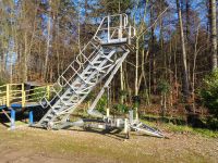 Zarges Luftfahrt Flugzeugtreppe Wartungstreppe Treppe fahrb 3,70m Niedersachsen - Cloppenburg Vorschau