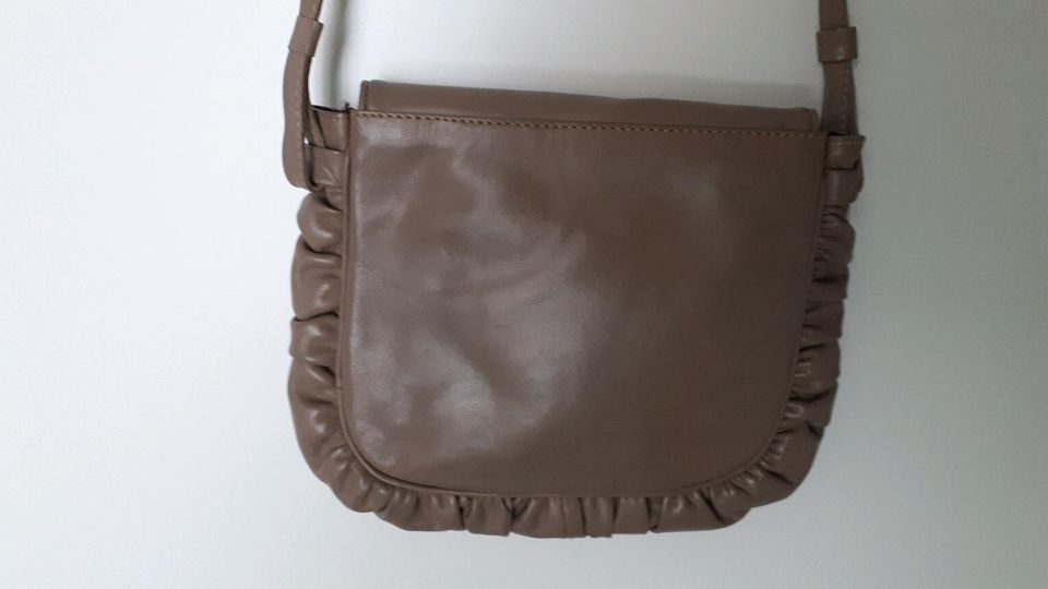 Vintage Retro Tasche Handtasche Umhängetasche Nude in Heinsberg