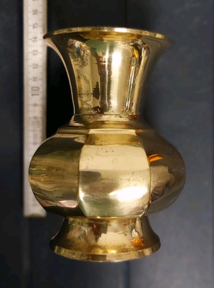 Messing Vase . Deko Stück/ Sammlerstück in Geseke