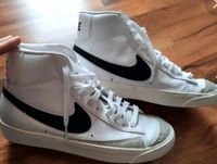 Nike Blazer Mid 77 Vintage Sneaker Größe 42.5 Nordrhein-Westfalen - Hörstel Vorschau