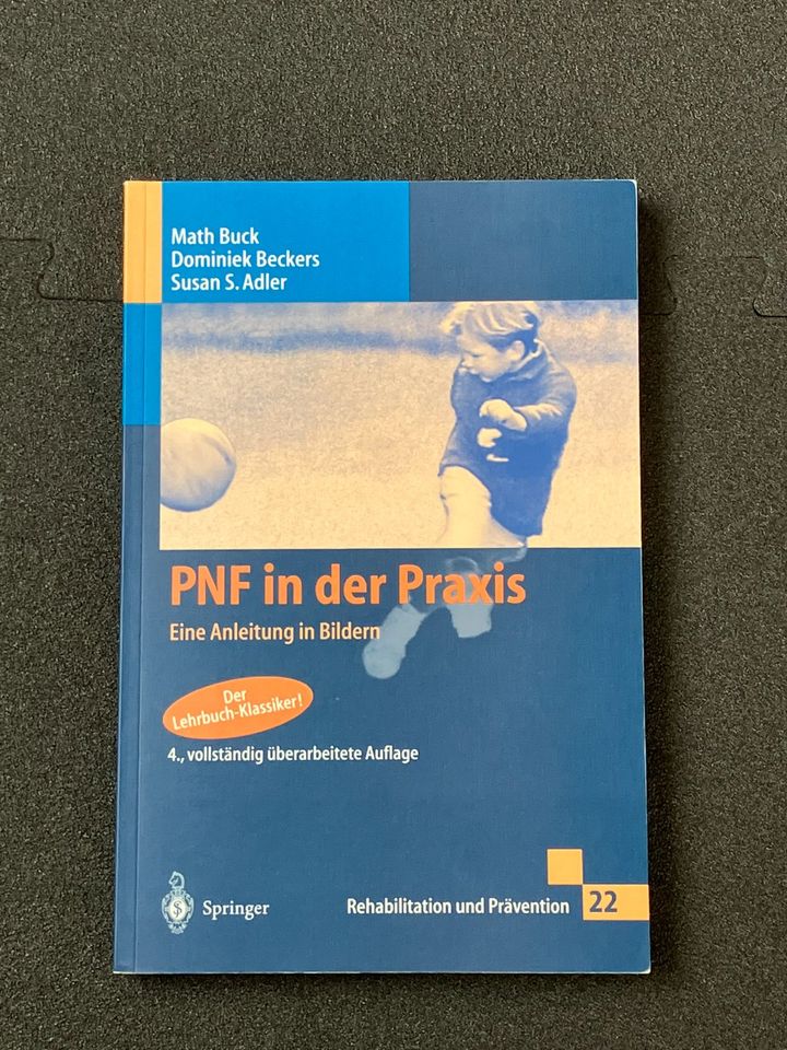Anatomie - Physiotherapie - Sachbücher - Lehrbücher - Neuwertig in Hamburg