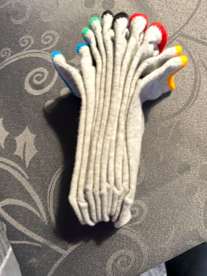 Neue Socken im Fünferpack Gr. 24-26 in Niederwerrn