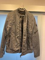 Guess Bomberjacke mit Rechnung Essen - Altenessen Vorschau