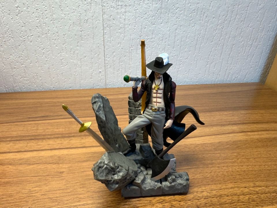 ✅One Piece Mihawk ✅Anime Figur 15cm✅ in Öhringen