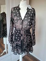 Neu Zara Blumenkleid M 36/38 schwarz rosa Kleid Nordrhein-Westfalen - Kerpen Vorschau