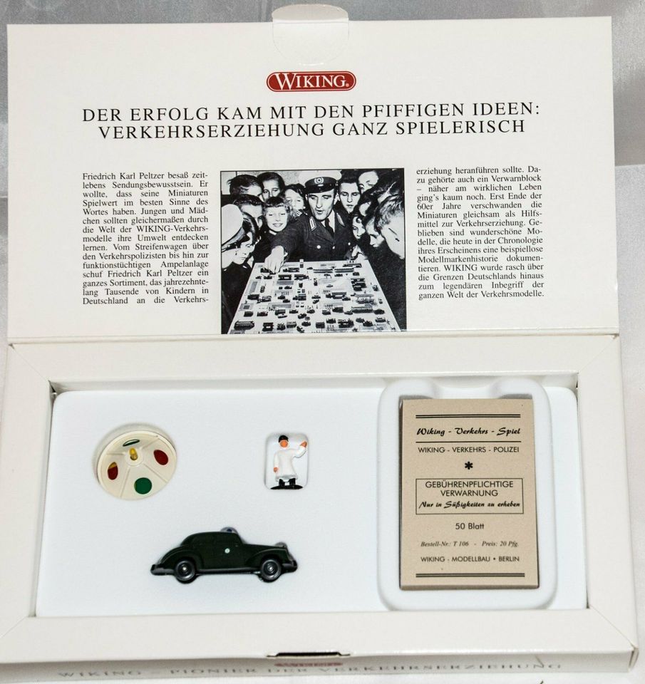 0062 Wiking Geschenkboxen z. Gedenken an F. K. Pelzer (1903-2003) in Halstenbek