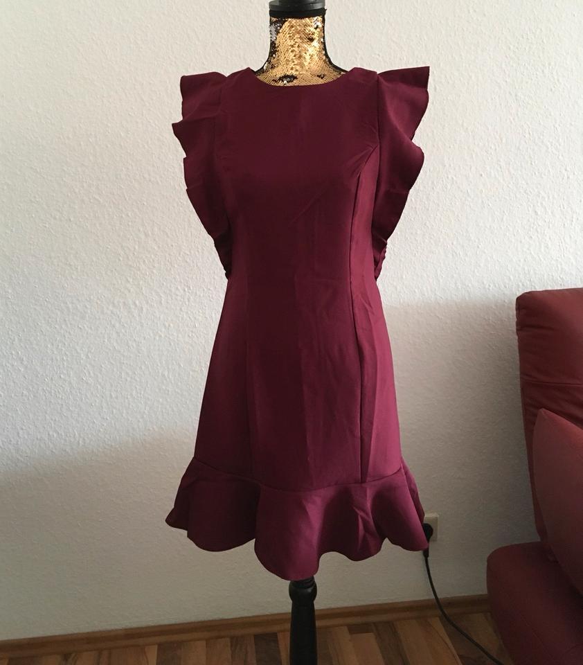 Shirt, Trenchcoat, Jeansrock, Sommerkleid, Pullover, Minirock. in Kornwestheim