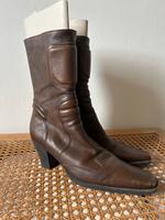 Miu Miu Stiefel 38 Leder Braun Stiefeletten Obergiesing-Fasangarten - Obergiesing Vorschau