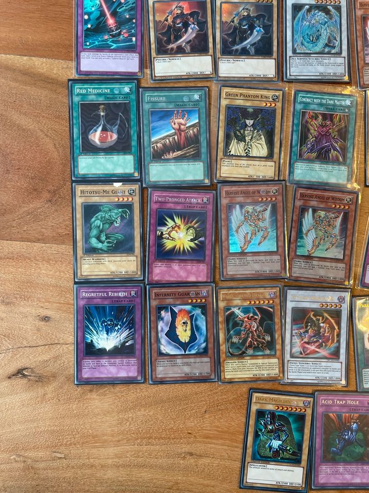 Sammlungsauflösung | Yugioh, auch seltene unsortiert | Restposten in Au