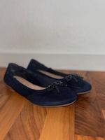 WIE NEUE ESPRIT Ballerinas dunkelblau, Gr. 40 Sachsen-Anhalt - Barneberg Vorschau