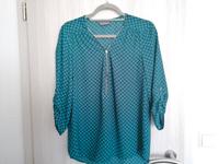 Bluse mit Reißverschluss Größe 36 knitterfrei C&A Sachsen - Oschatz Vorschau