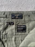 Superdry Hose Short Pants 32 W oliv München - Hadern Vorschau
