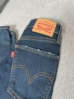 Levis Mile High Super Skinny Gr.25 dunkelblau Neu mit Etikett Hessen - Wettenberg Vorschau