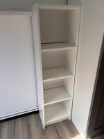 Weißes IKEA Bücherregal mit Aufsatz Berlin - Treptow Vorschau