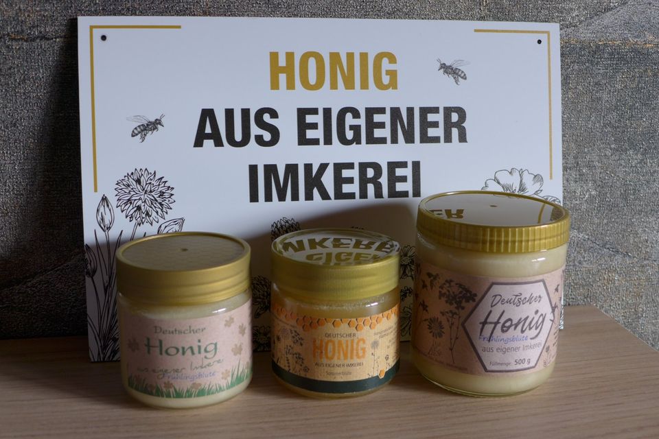 Bienenhonig aus eigener Imkerei - regional, naturbelassen in Völpke