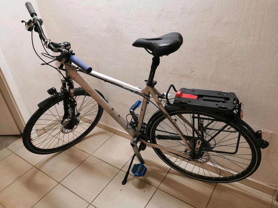 Trekking Fahrrad 28" M/L L für ca 170-190 in Rimpar