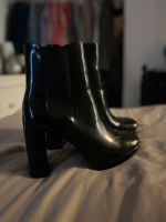 Lack Stiefeletten High Heels — Getragen Niedersachsen - Oldenburg Vorschau