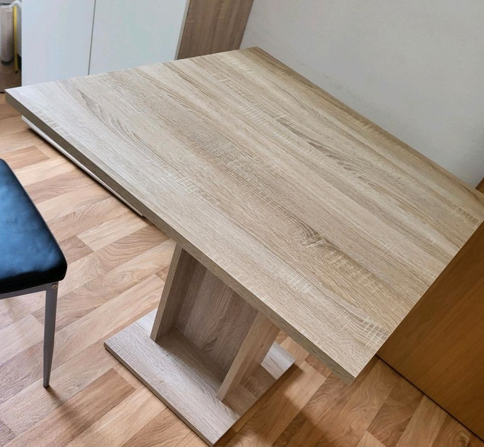 Tisch/beige Holz in Bocholt