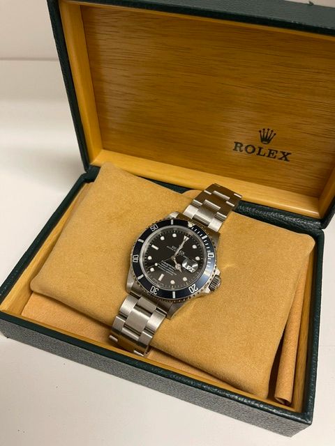 ROLEX SUBMARINER DATE 16610 BOX -PAPERS 1993 WIE NEU/LIKE NEW in Karlsruhe