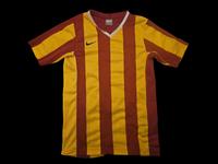 Nike Trikot Shirt retro 2008 rot/gelb Kindergröße Xl Nordrhein-Westfalen - Kleve Vorschau
