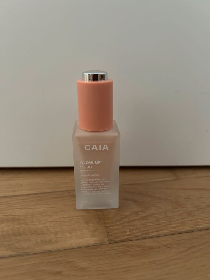 Verkaufe dieses neue Caia Glow Up serum in Erlangen