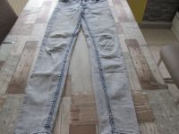 hellblaue Jeans Damen W28  FB Sister Skinny wie neu Sachsen-Anhalt - Jessen (Elster) Vorschau