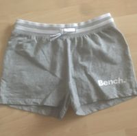 Bench sweatshorts Gr 164/170 Hessen - Wiesbaden Vorschau