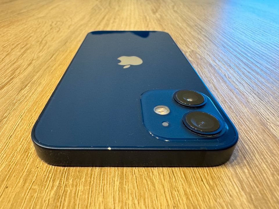 iPhone 12 mini blau 64GB in Nürnberg (Mittelfr)
