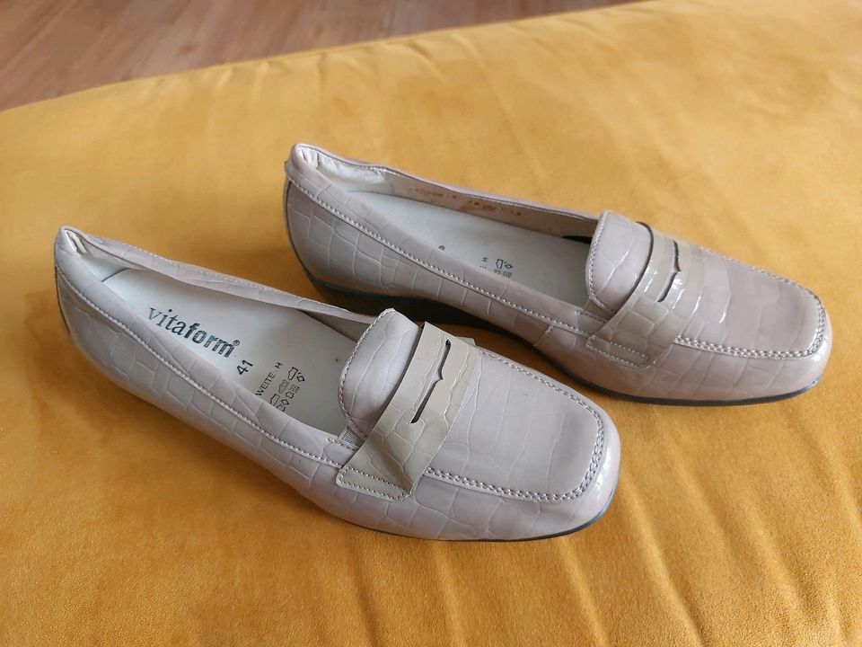 Neue VITAFORM Slipper, Mokassin Pumps Größe 41, weite H in Berlin