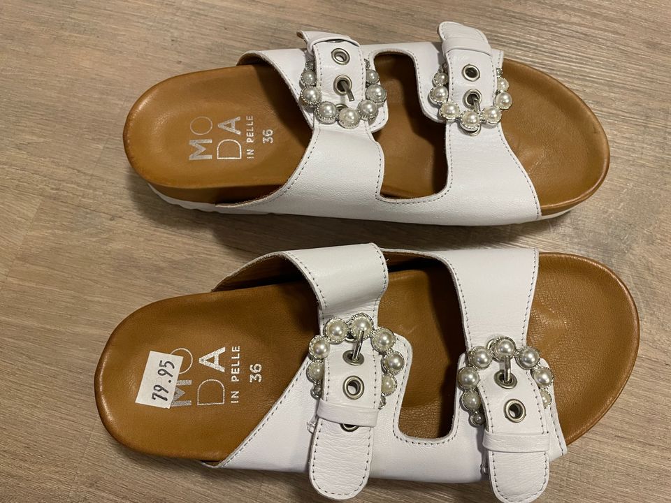 Moda in pelle Damen Leder Sandalen Pantoletten EU 36 weiß in Freiburg im Breisgau