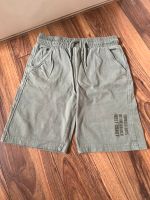 Shorts Jungen Gr. 116 Nordrhein-Westfalen - Menden Vorschau