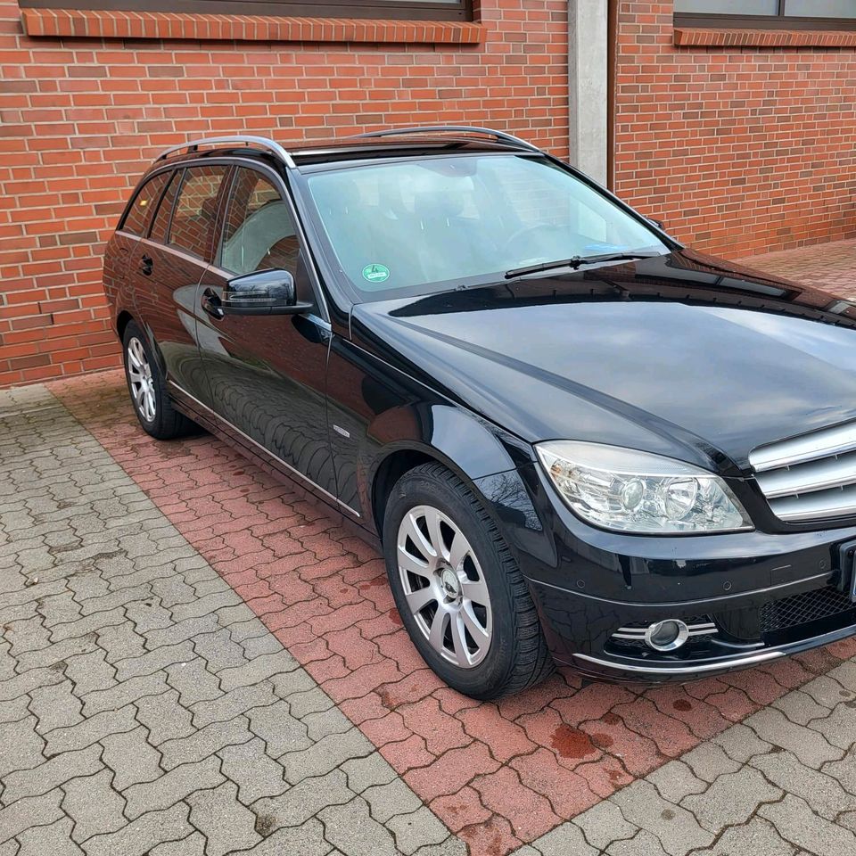 Mercedes-Benz in Hamburg