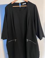 Sheego Kleid schwarz, Gr. 54 Niedersachsen - Cremlingen Vorschau