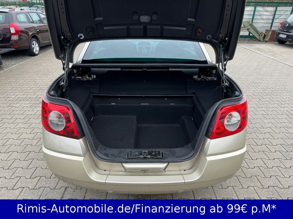 Renault Megane II Cabrio Dynamique TÜV Neu Leder PDC Shz in Gelsenkirchen