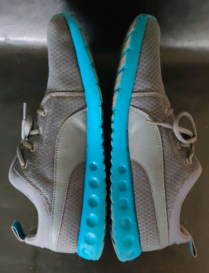 Puma Sneaker Turnschuhe Gr. 46 grau blau soft foam in Nordrhein-Westfalen -  Haan | eBay Kleinanzeigen ist jetzt Kleinanzeigen