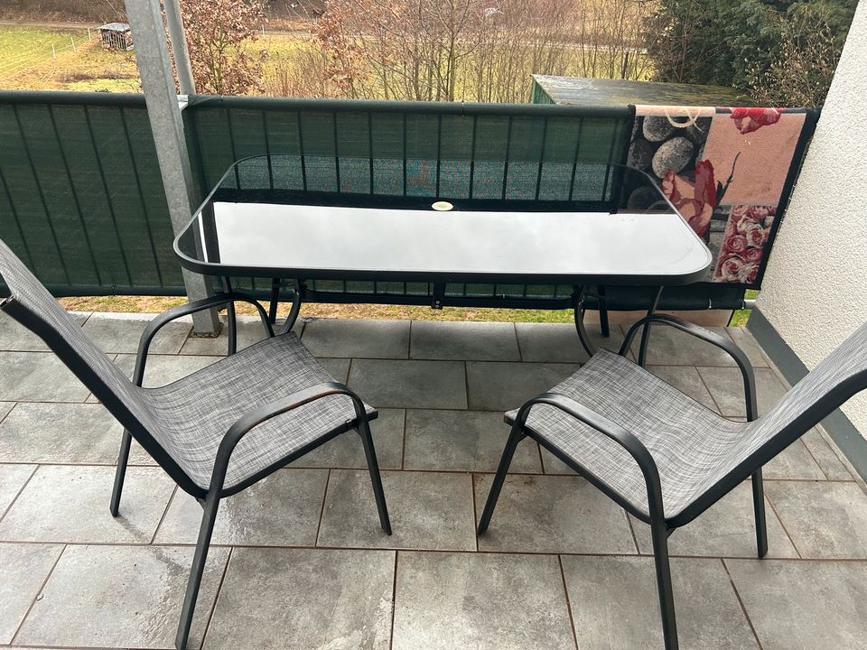 Garten/Terrassenmöbel Tisch mit 6 Stühlen in Bad Hersfeld