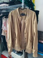 Beige Collegejacke von flatbush Aachen - Aachen-Mitte Vorschau