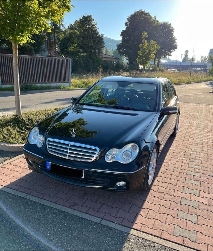 Mercedes C240, W203, Original V6 m. Sportfahrwerk AMG Style TÜV in Burladingen