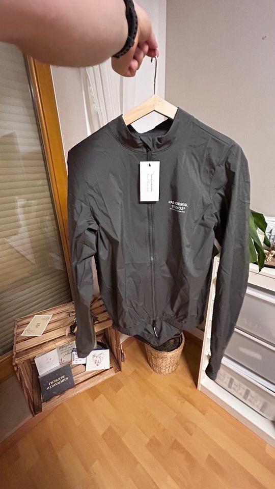 PAS NORMAL STUDIOS  Mechanism Stow Away Jacket Dark Grey in Reifenberg