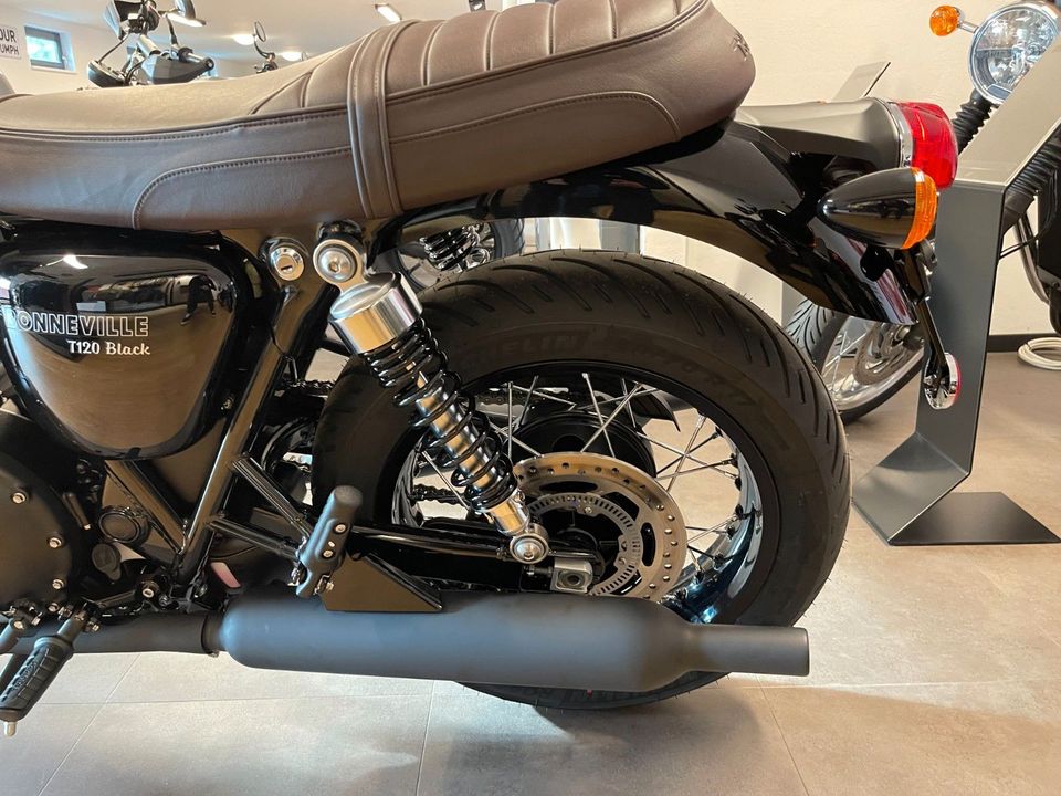 Triumph Bonneville T120 BLACK - sofort verfügbar in Hermannsburg