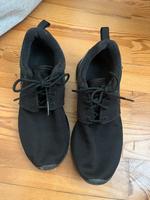 Schwarze Nike Sneaker München - Maxvorstadt Vorschau