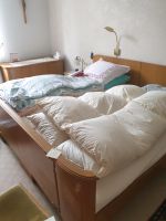 Schlafzimmer Holz mit schicken Verzierungen Nordrhein-Westfalen - Werl Vorschau