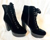 Guess Stiefeletten Schuhe High Heels Samt NEU Rheinland-Pfalz - Remagen Vorschau