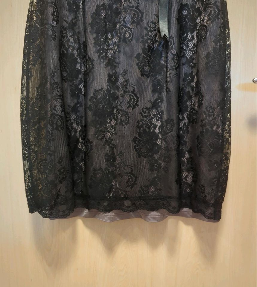 Comma Kleid Etuikleid Abendkleid grau schwarz Gr. 40 Spitze in Bamberg