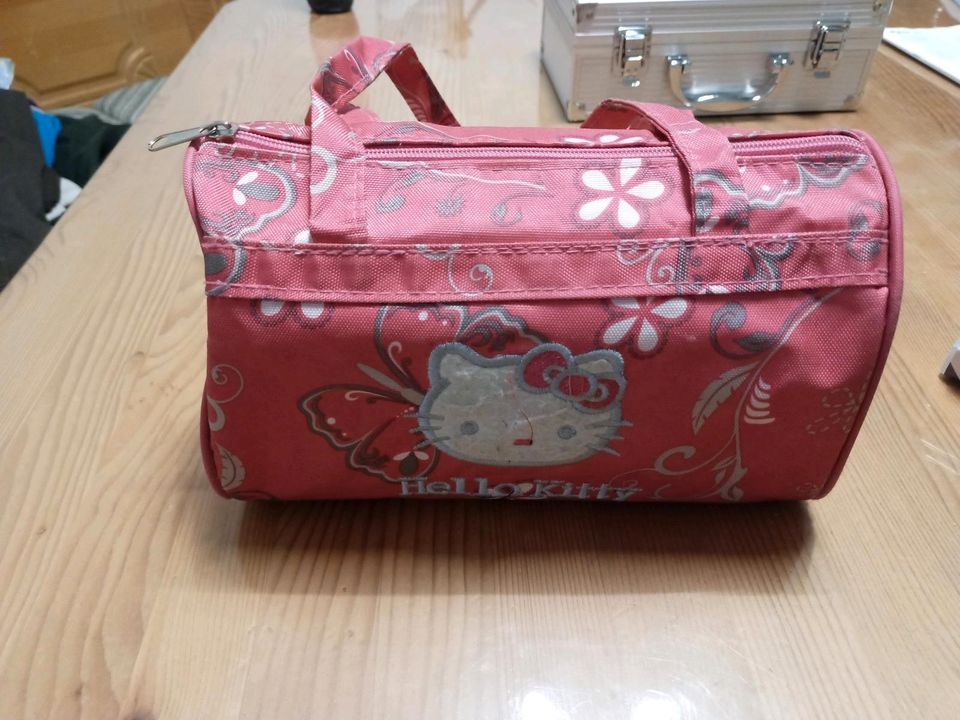 Tasche für Kinder  Kindertasche Hello Kitty in Buch