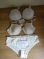 2 BH 85b und 1 Slip Größe 44/46 = zusammen 4,00€ Niedersachsen - Visbek Vorschau