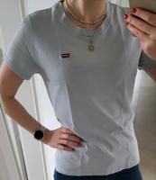 LEVI'S perfect T-Shirt hellblau Gr. M Nordrhein-Westfalen - Sassenberg Vorschau