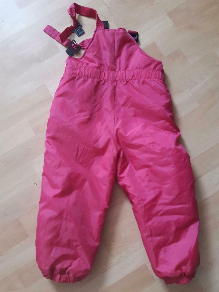 Schneehose pink Gr. 104 in Wegscheid