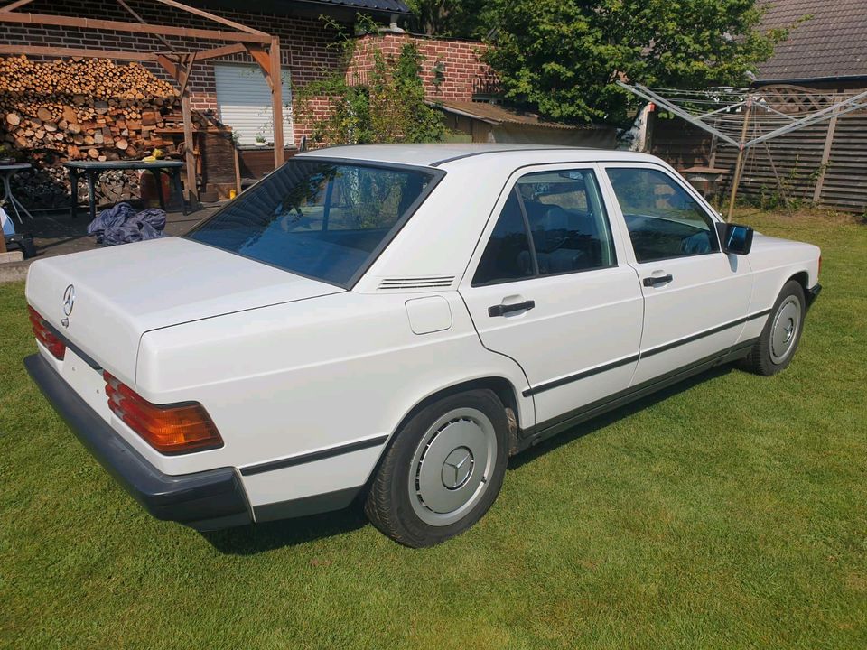 Mercedes Benz 190 w201 2.0 Babybenz 190e in Rietberg